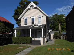 40 Church St, Hallstead, PA 18822