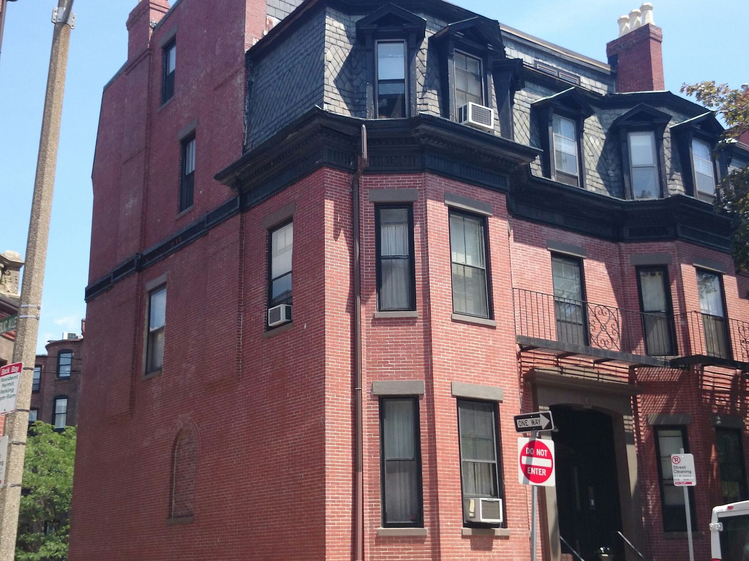 3 Gloucester St APT 2, Boston, MA 02115 Zillow