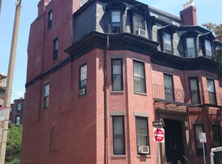 3 Gloucester St APT 2, Boston, MA 02115
