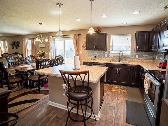 5th image of 2547 Gammon Dr