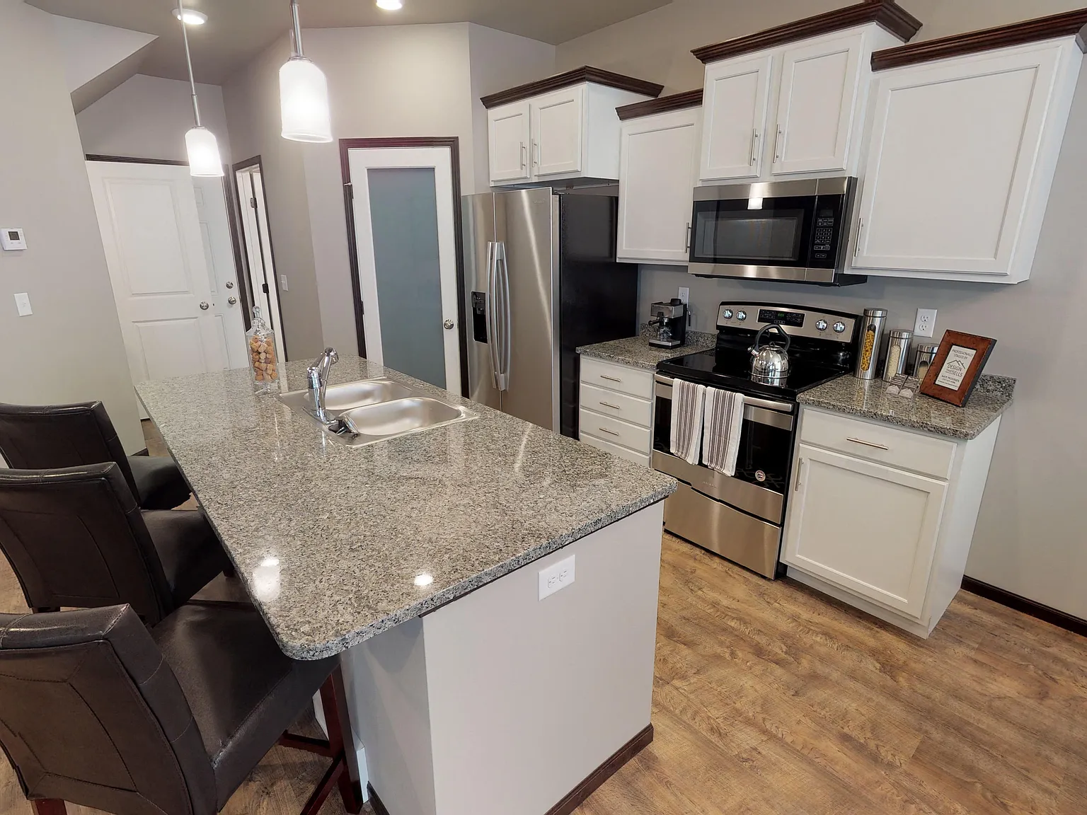 Cascades Townhomes — Photo 3