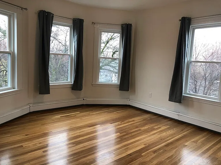 4 Hardwick St #3 — Photo 8