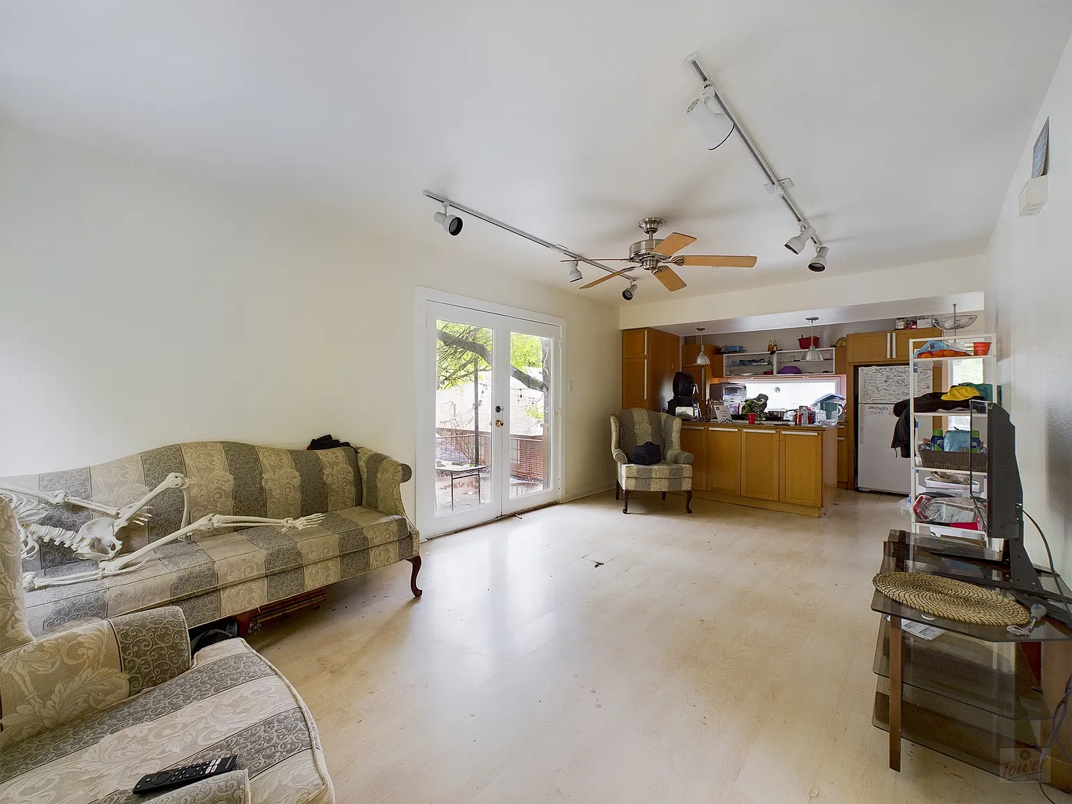 915 Keith Lane 101 — Photo 3