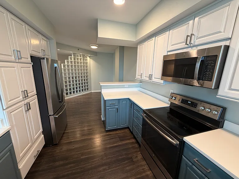 177 107th Ave NE #2207 — Photo 10