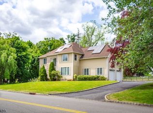 310 Greenwood Ave, Florham Park, NJ 07932
