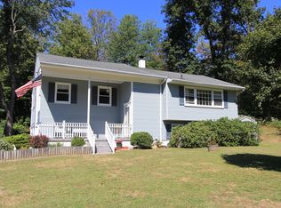 59 Stuart Rd, Mahopac, NY 10541