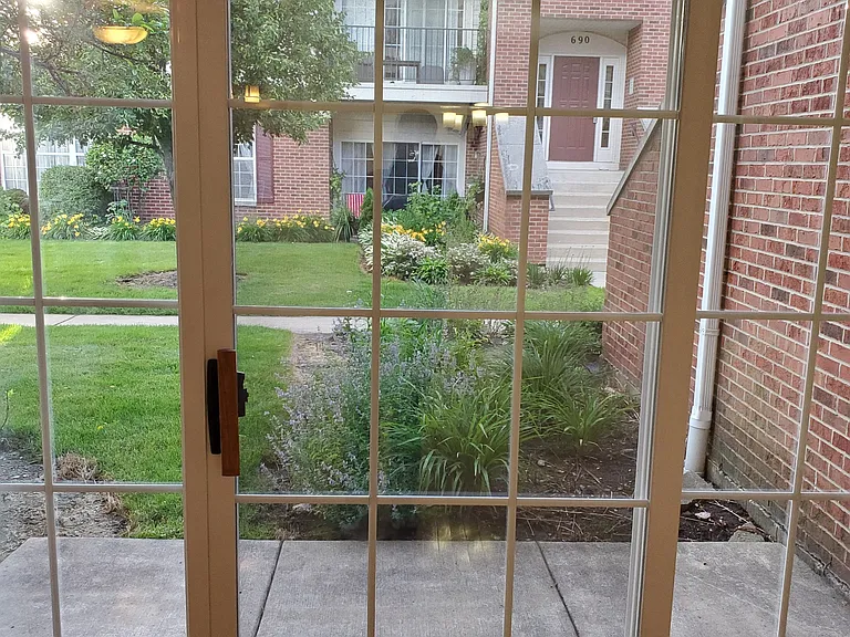 700 Mill Cir — Photo 11