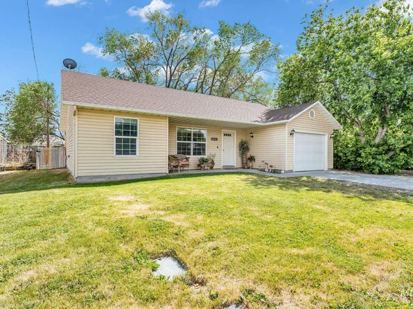 1532 3rd Ave E, Twin Falls, ID 83301