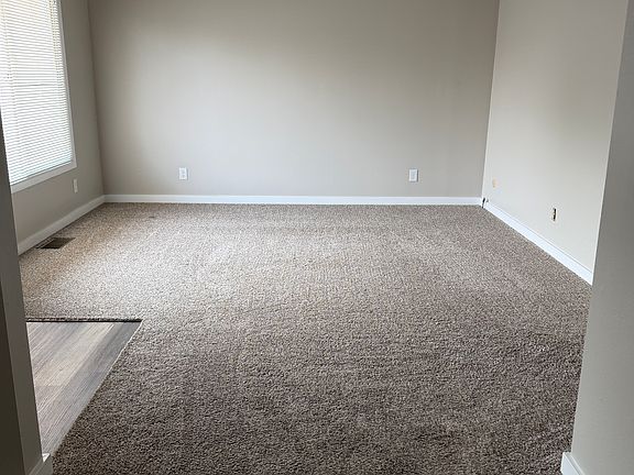 2nd image of 4421 3rd Ave N APT B