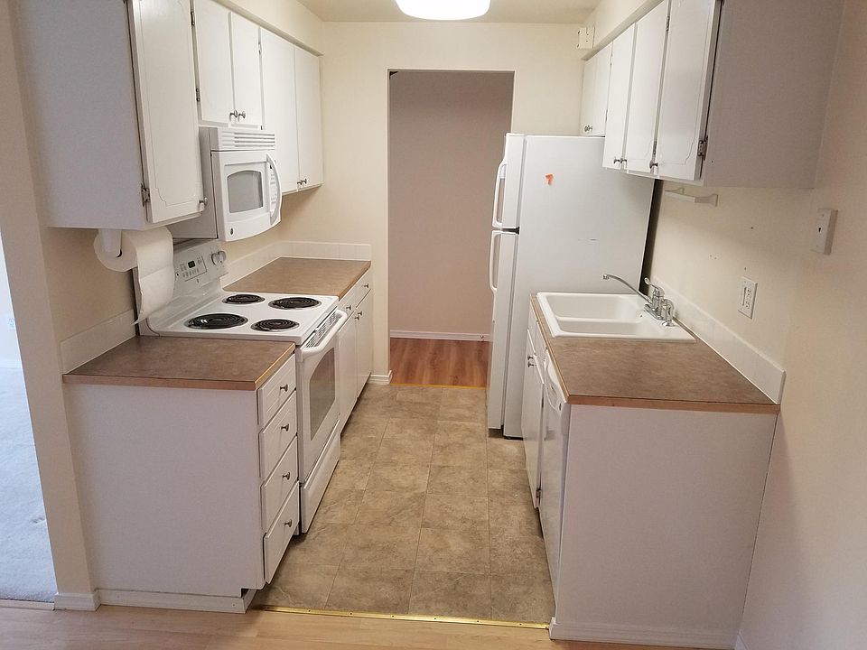 1st image of 11108 NE 68th St APT 424