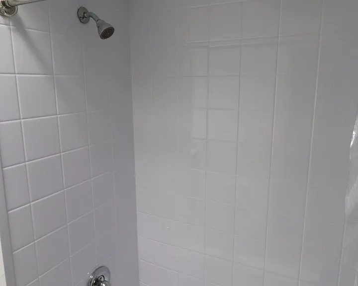 2546 N Southport Ave #2R — Photo 11