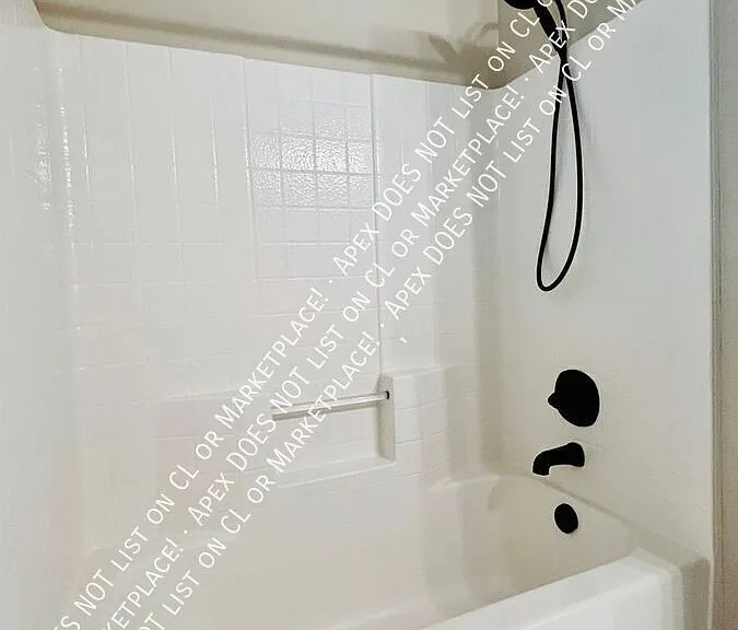 1354 E Argence St — Photo 12