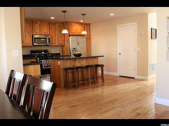4th image of 10424 N Tamarack Way