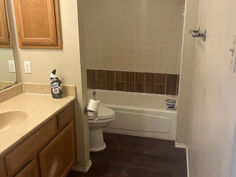 9913 Plainfield Dr — Photo 10