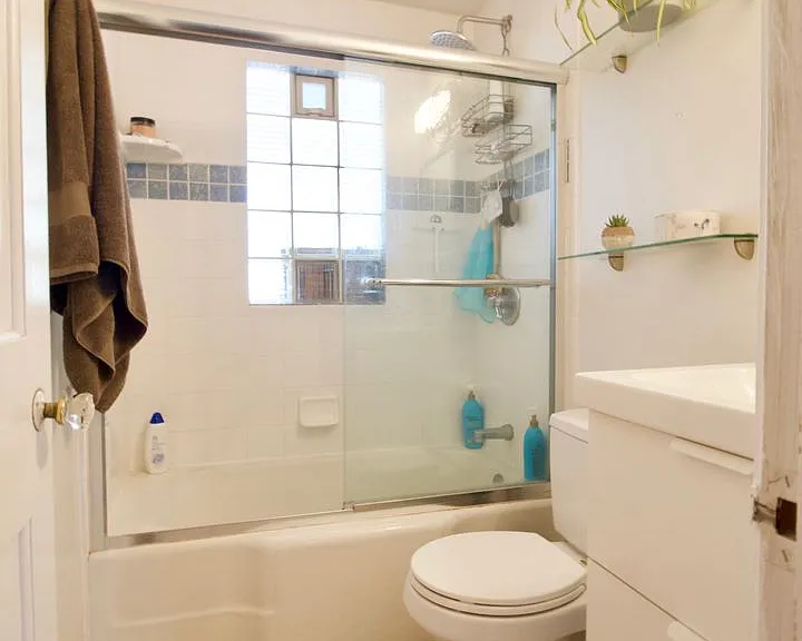 4460 Eliot St — Photo 17