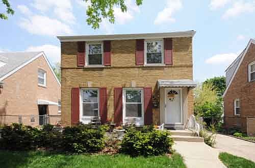 2nd image of 4835 N Mulligan Ave