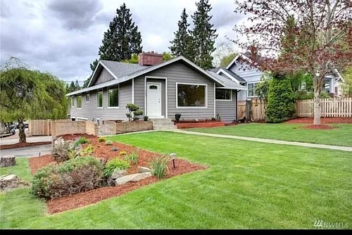11303 14th Ave NE Photo 1 11303 14th Ave NE Photo 1