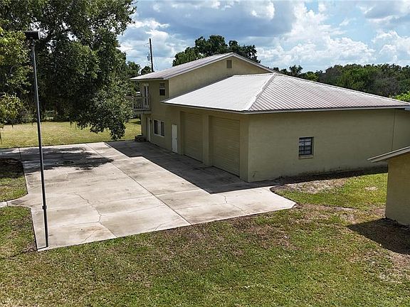 3rd image of 1324 CINDER LANE