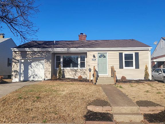 3rd image of 2503 Benton St