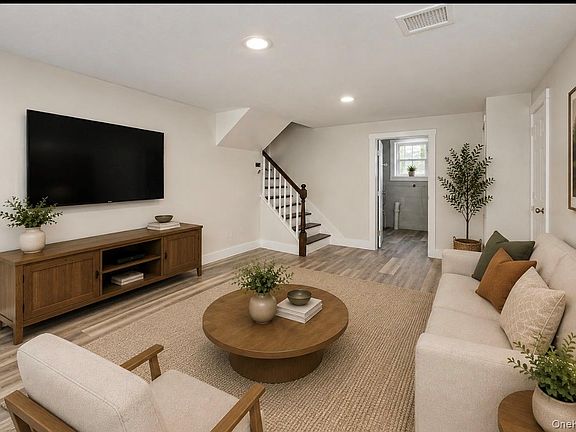 4th image of 29 Bennett Avenue