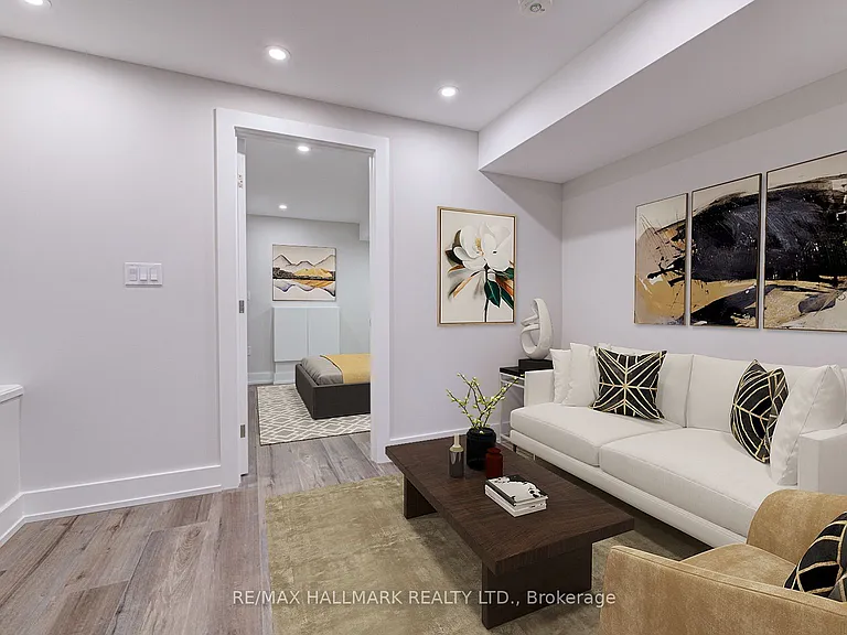 924 Broadview Ave #B — Photo 17