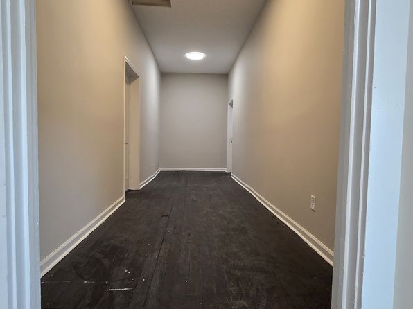 15 S Main St #3