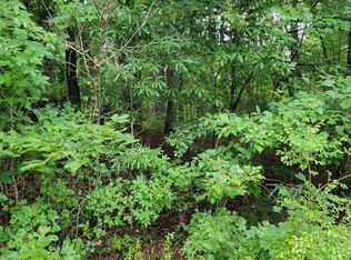 228 Deerwood Cir, Griffin, GA 30223