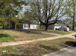 2810 Grants Pkwy, Florissant, MO 63031