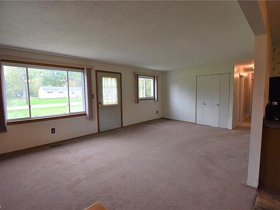 4th image of 7615 Morningside Dr