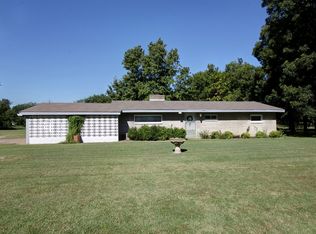235 S Maple St, Oologah, OK 74053