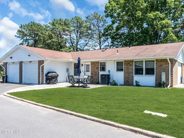 102A Buckingham Drive #A, Manchester, NJ 08759