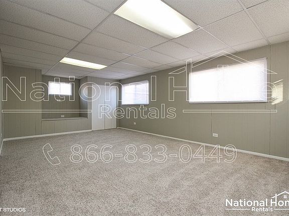 3rd image of 1355 Balmoral Ave