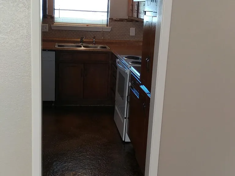608 Tennessee St #6 — Photo 9
