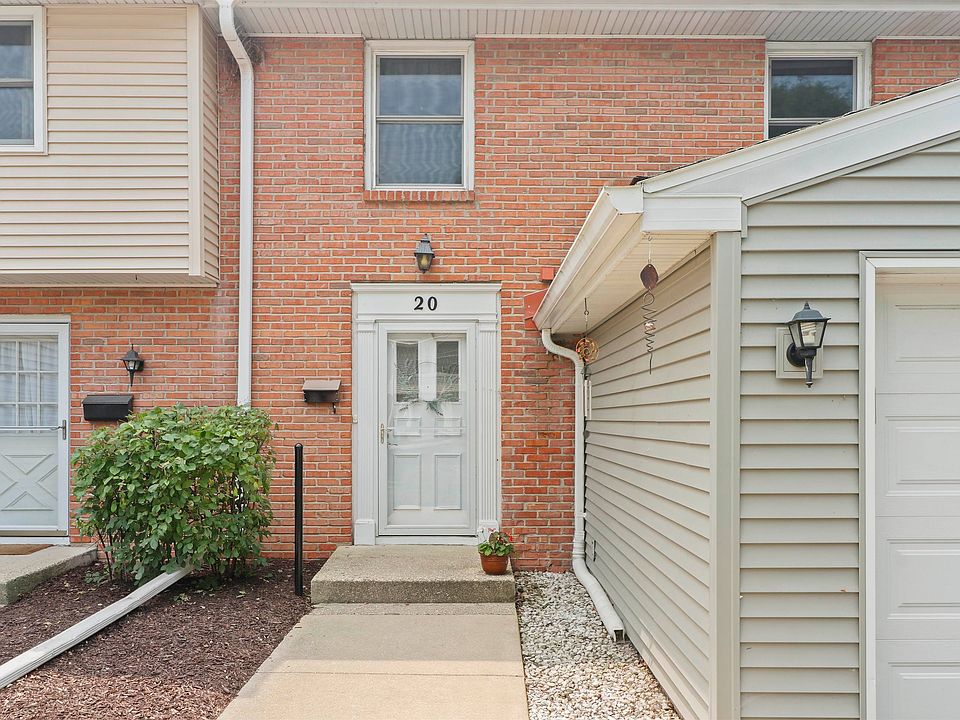 1st image of 20 Whitcomb Cir