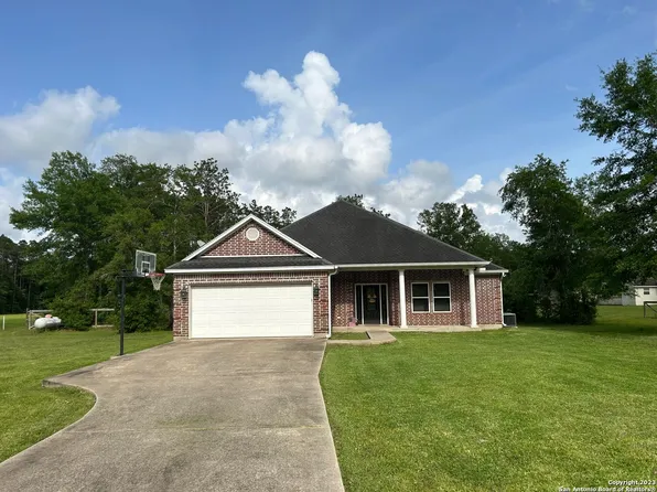 220 Linscomb Rd, Vidor, TX 77662