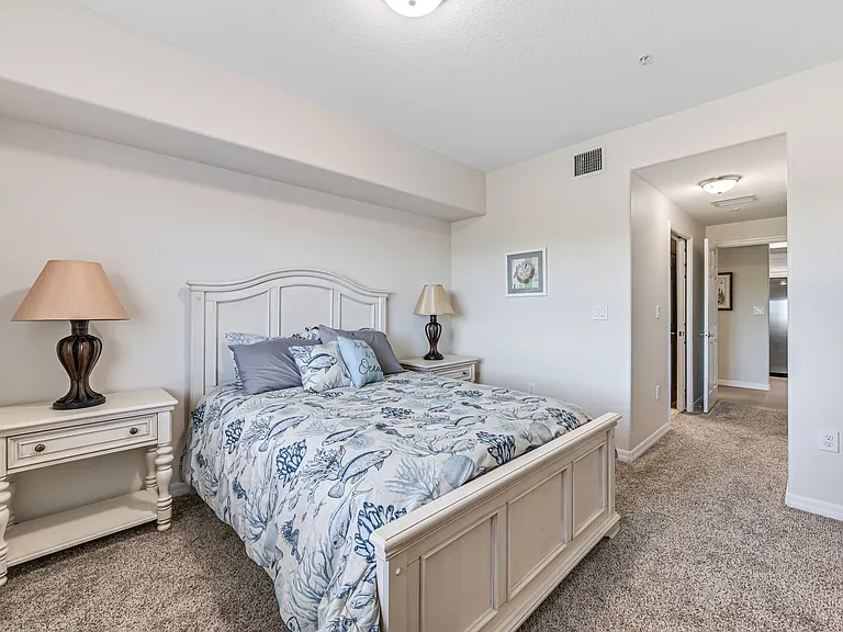 13180 Bella Casa Circle 379 — Photo 18