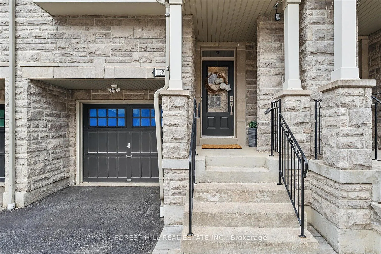 3 bed, $3,600 — Photo 3