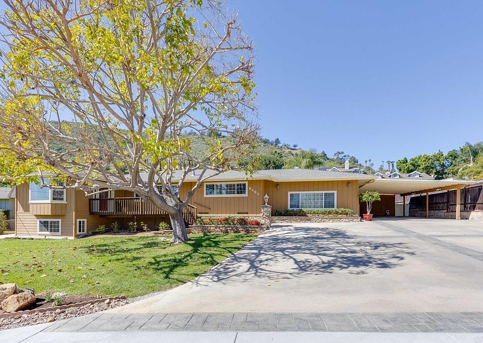 1st image of 8483 Golden Ridge Rd