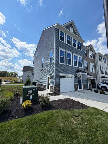 8700 Stevenson Ln Photo 1