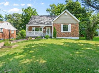 8913 Rosemore Pl, Saint Louis, MO 63114