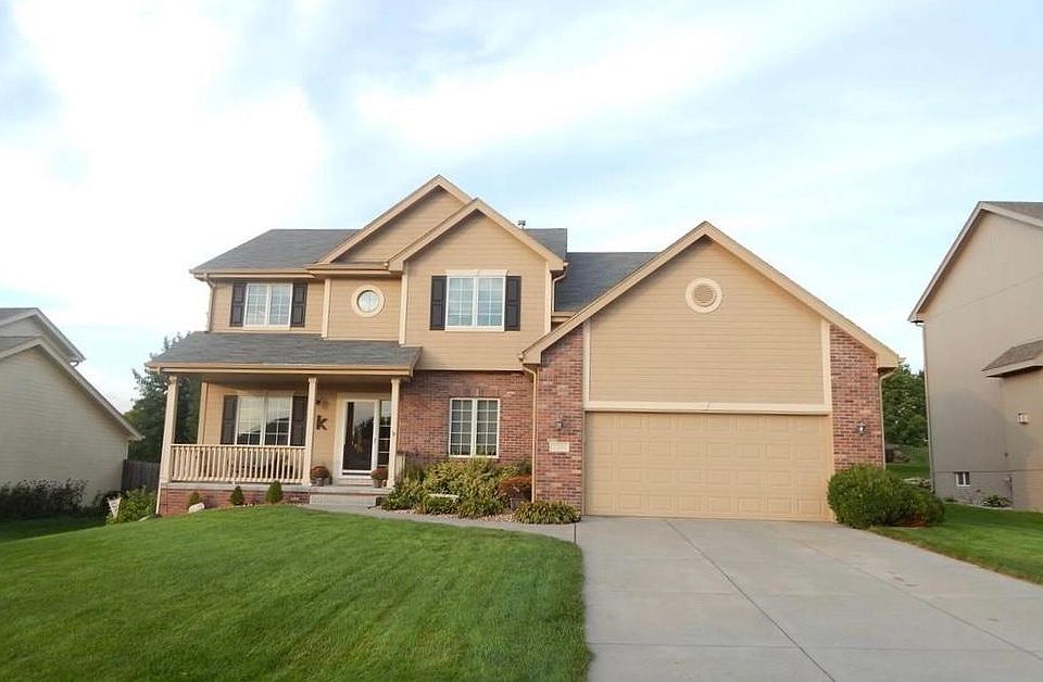 1st image of 2106 Betsy Ave
