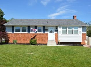 2212 Fenton Dr, Wilmington, DE 19808