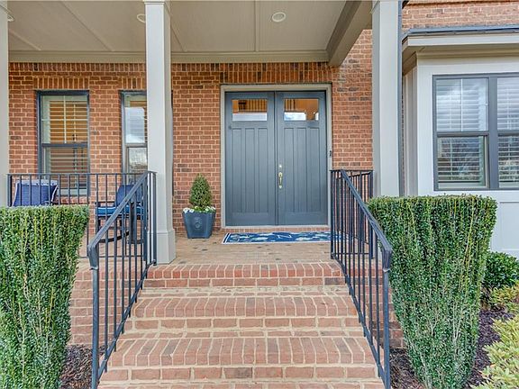 3rd image of 632 Rio Vista Ct