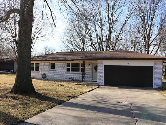 2nd image of 609 John F Kennedy Dr