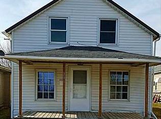 216 Pearl St, Defiance, OH 43512
