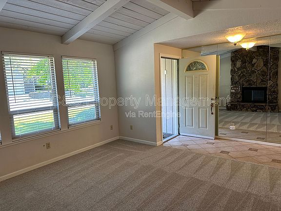 3rd image of 8190 E Granite Dr