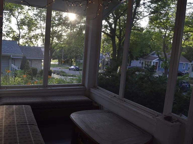 621 Cedar St — Photo 2