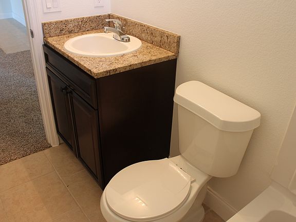 4th image of 2359 Academy Ave