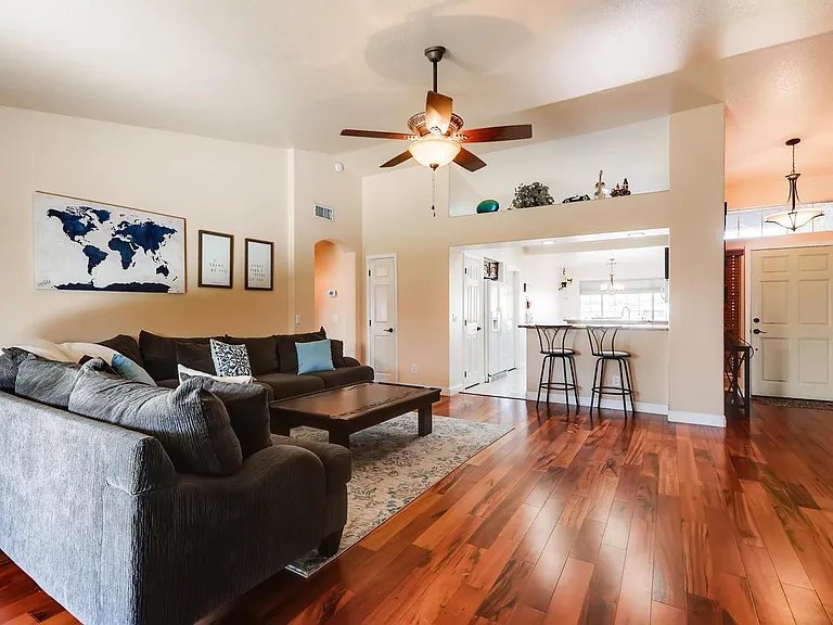 8553 W Joan De Arc Ave — Photo 3