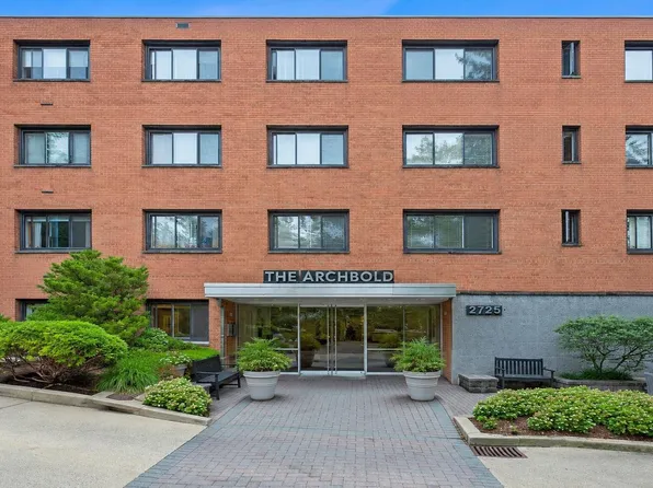 2725 39th St NW APT 201, Washington, DC 20007